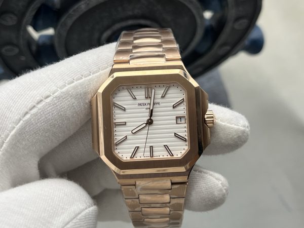 ZF(PPF)ファクトリー　レプリカ　パテックフィリップ   5821 　Cubitusキュビタス自動巻き　ローズゴールド　ホワイト